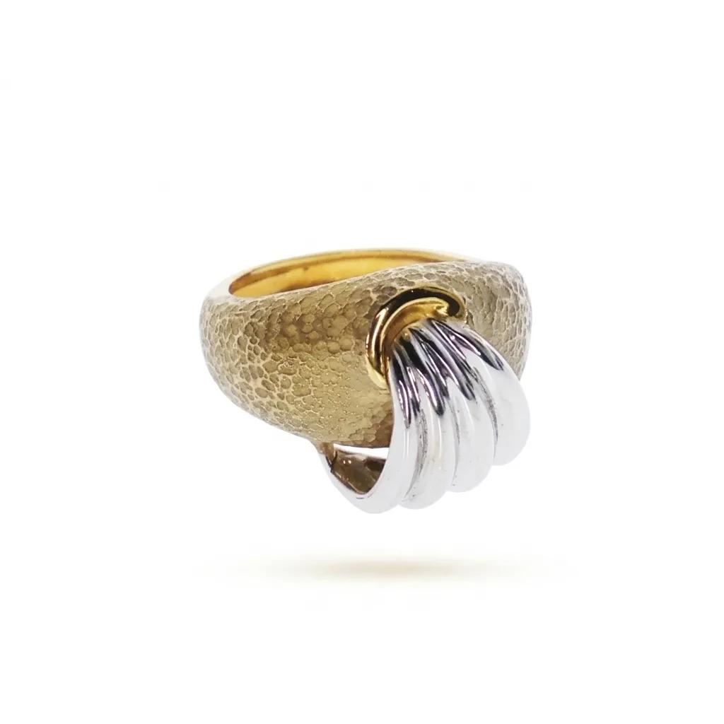 Hammered Texture Shell Ring in 18ct Two Tone Gold