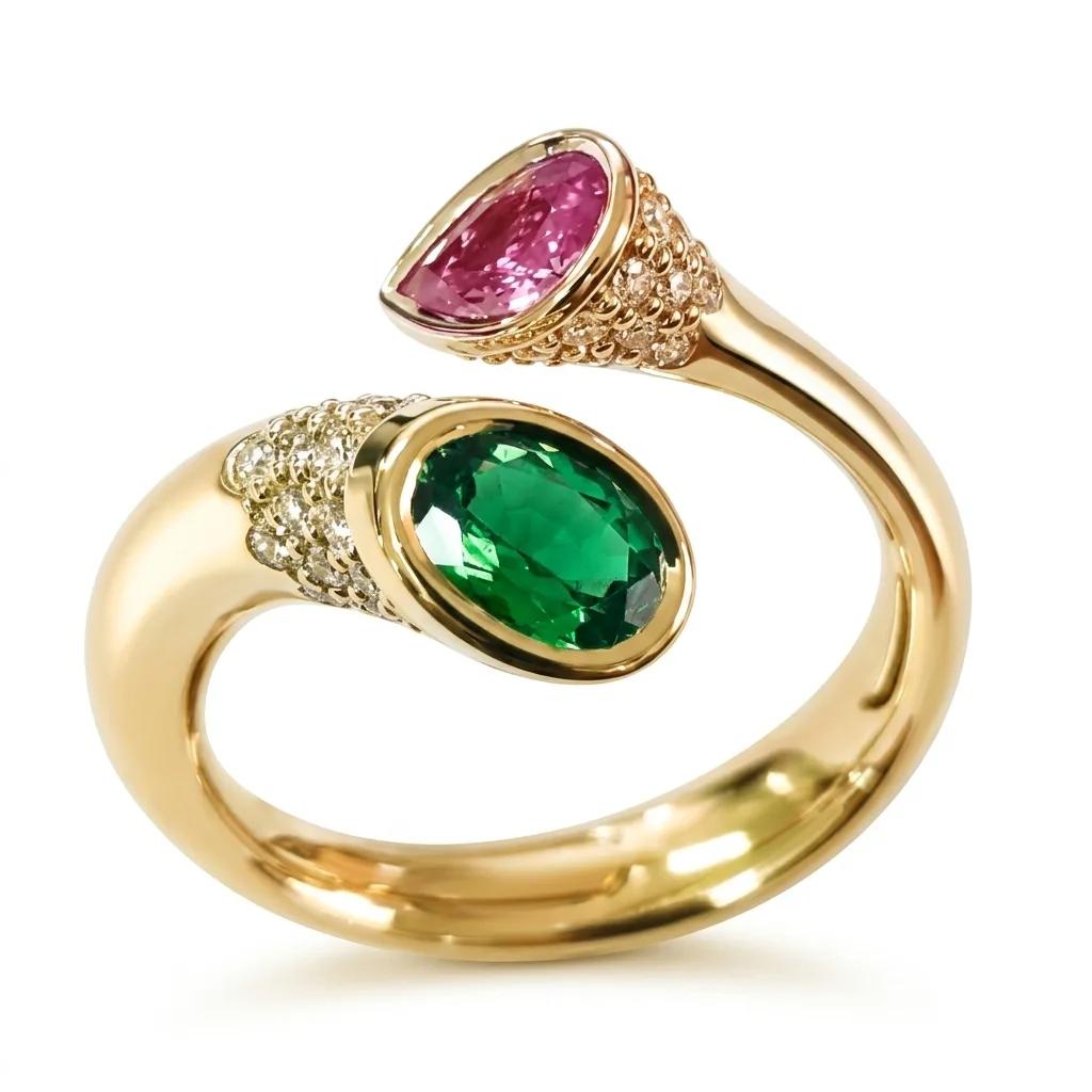 Contrare Tsavortie Ring in 18ct Yellow Gold