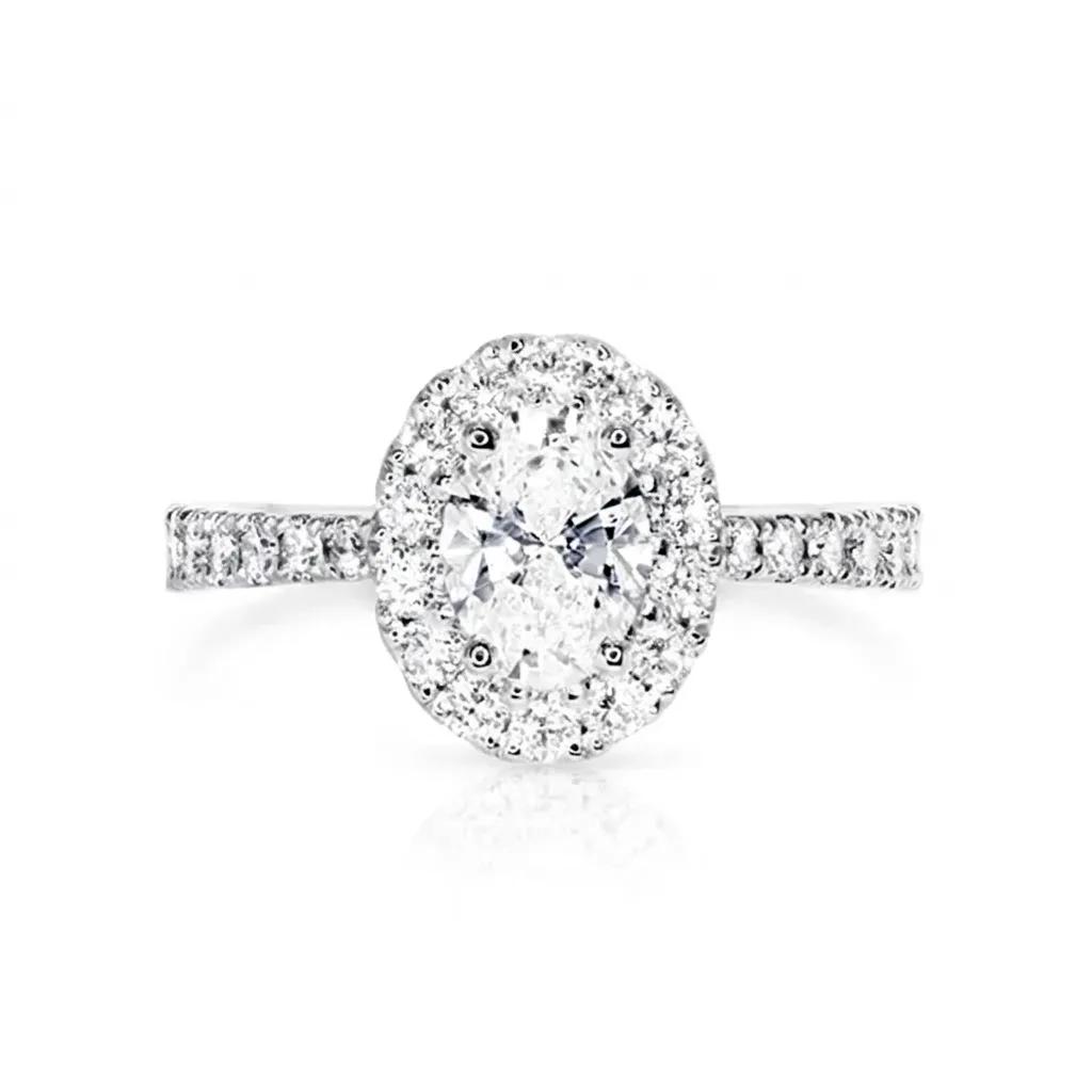 Oval Diamond Ring in 18ct White Gold