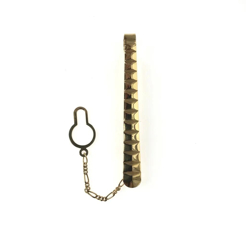 Diamond Brooch in 18ct Yellow Gold