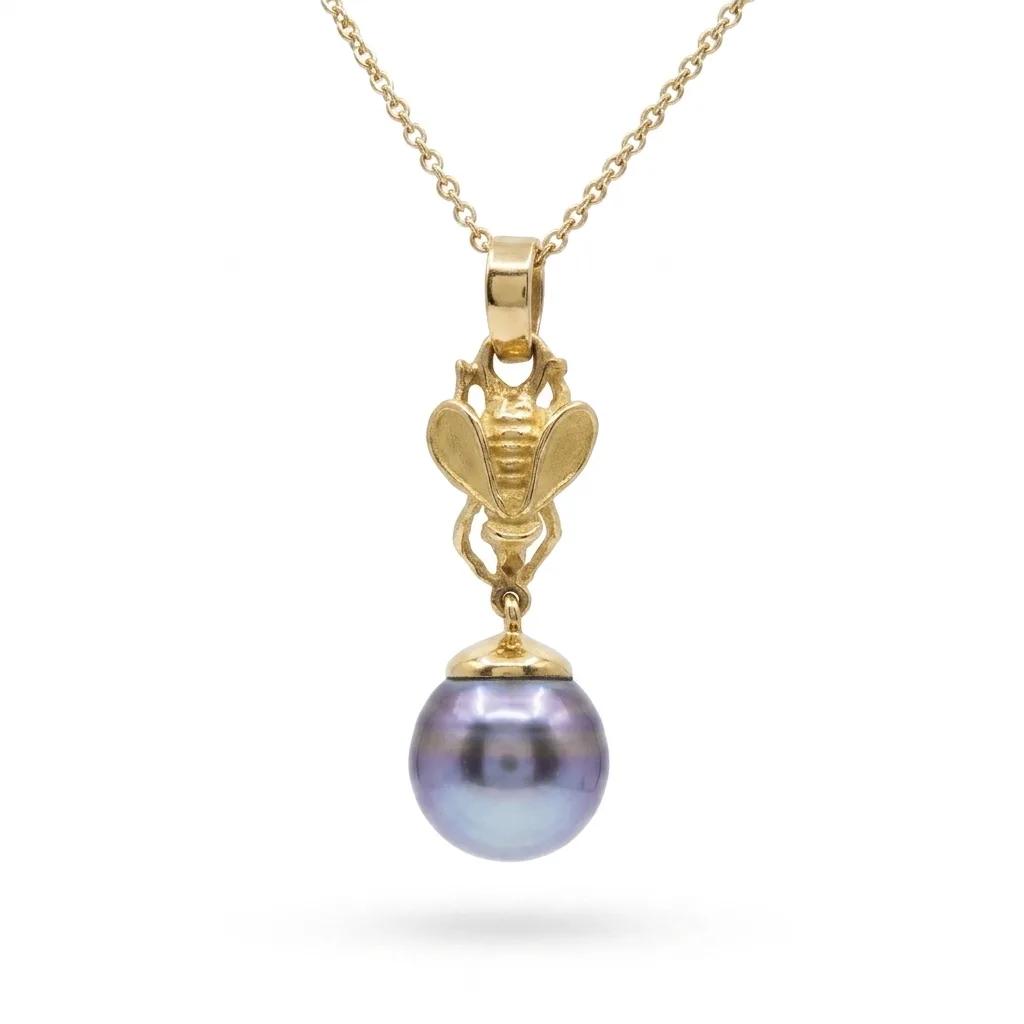 Bee Tahitian Pearl Pendant in 18ct Yellow Gold