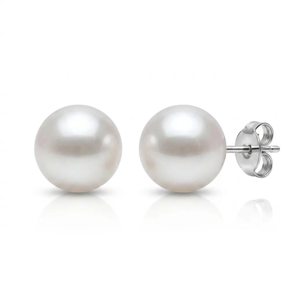Round Broome Pearl Stud Earrings in 18ct White Gold, German