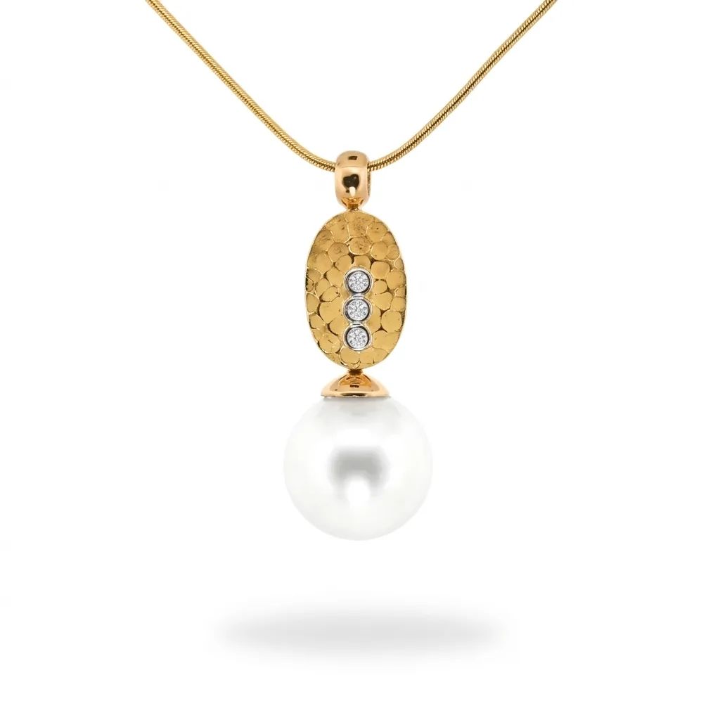 Sculpture Oval satin with Round Broome Pearl in 18ct Yellow Gold