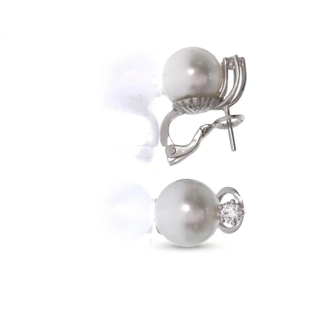 Broome Pearl & Diamond Earrings in 18ct White Gold