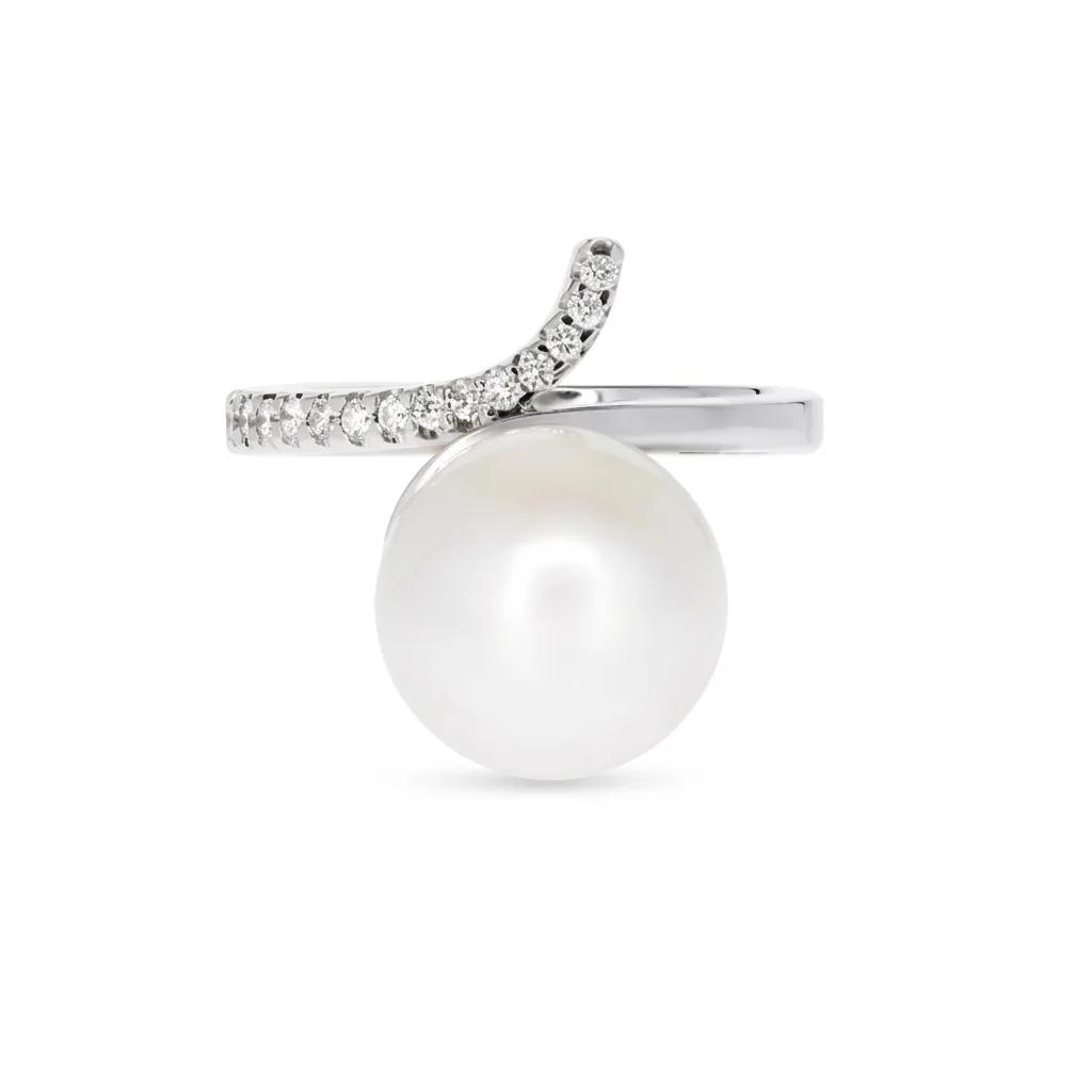 Broome Pearl & Diamond Ring in 18ct White Gold, End Flourish