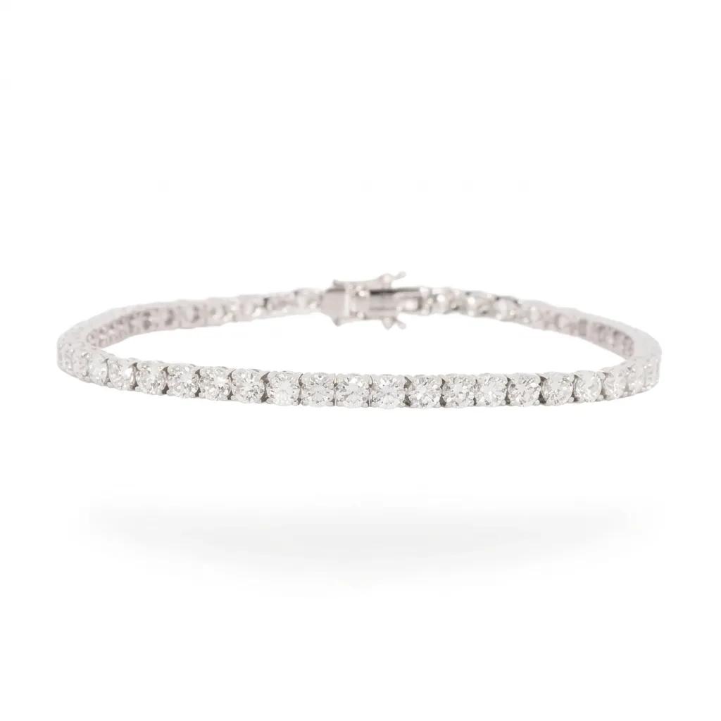 Tennis Bracelet in 18ct White Gold, 17.5cm