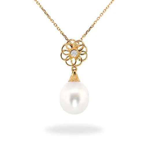 Sculpture Flower Pendant in 18ct Yellow Gold, Oval with Broome Pearl