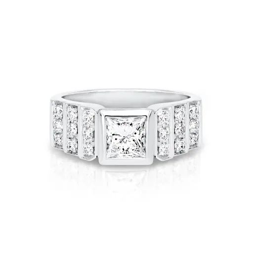 Princess Cut Step Ring in 18ct White Gold, Total VGVGNO