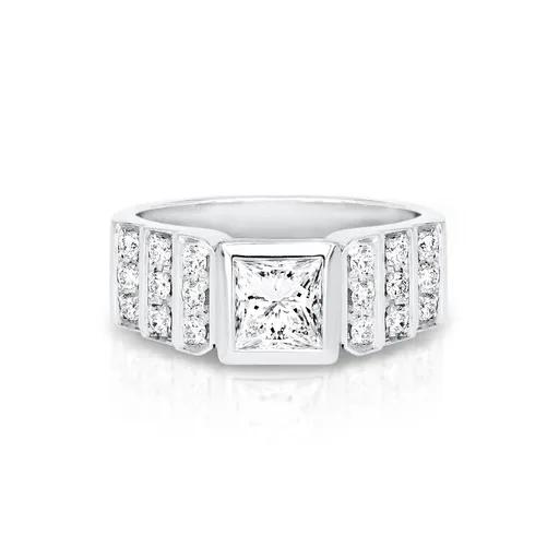 Princess Cut Step Ring in 18ct White Gold, Total VGVGNO