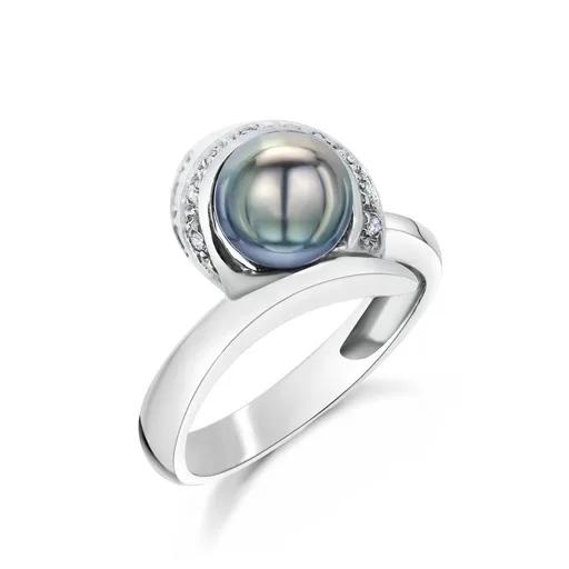 Akoya Pearl & Diamond Wave Ring in 18ct White Gold
