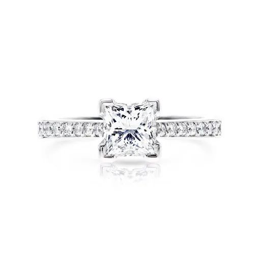 Princess Cut Graduated Pave Ring in 18ct White Gold XVGNO