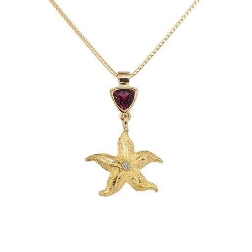 Sculpture Starfish Pendant in 18ct Yellow Gold, Trilliant-cut Garnet & Diamond