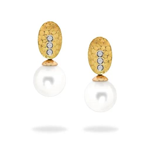 Sculpture Oval Earring with Round Broome Pearl in 18ct Yellow Gold